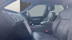 Land Rover Discovery 3.0 D300 Dynamic SE 5dr Auto Diesel Station Wagon